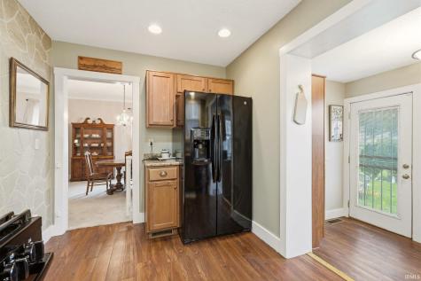 2721 West Drive Fort Wayne IN 46805