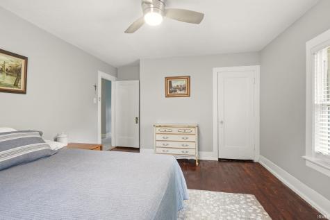 2721 West Drive Fort Wayne IN 46805