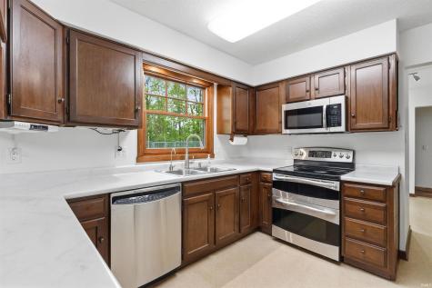 4627 Merriam Creek Drive Fort Wayne IN 46816