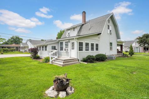 247 W Mechanic Street Bloomfield IN 47424