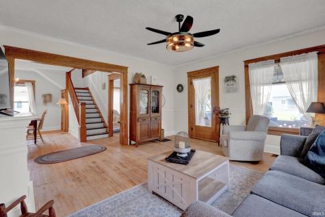 247 W Mechanic Street Bloomfield IN 47424