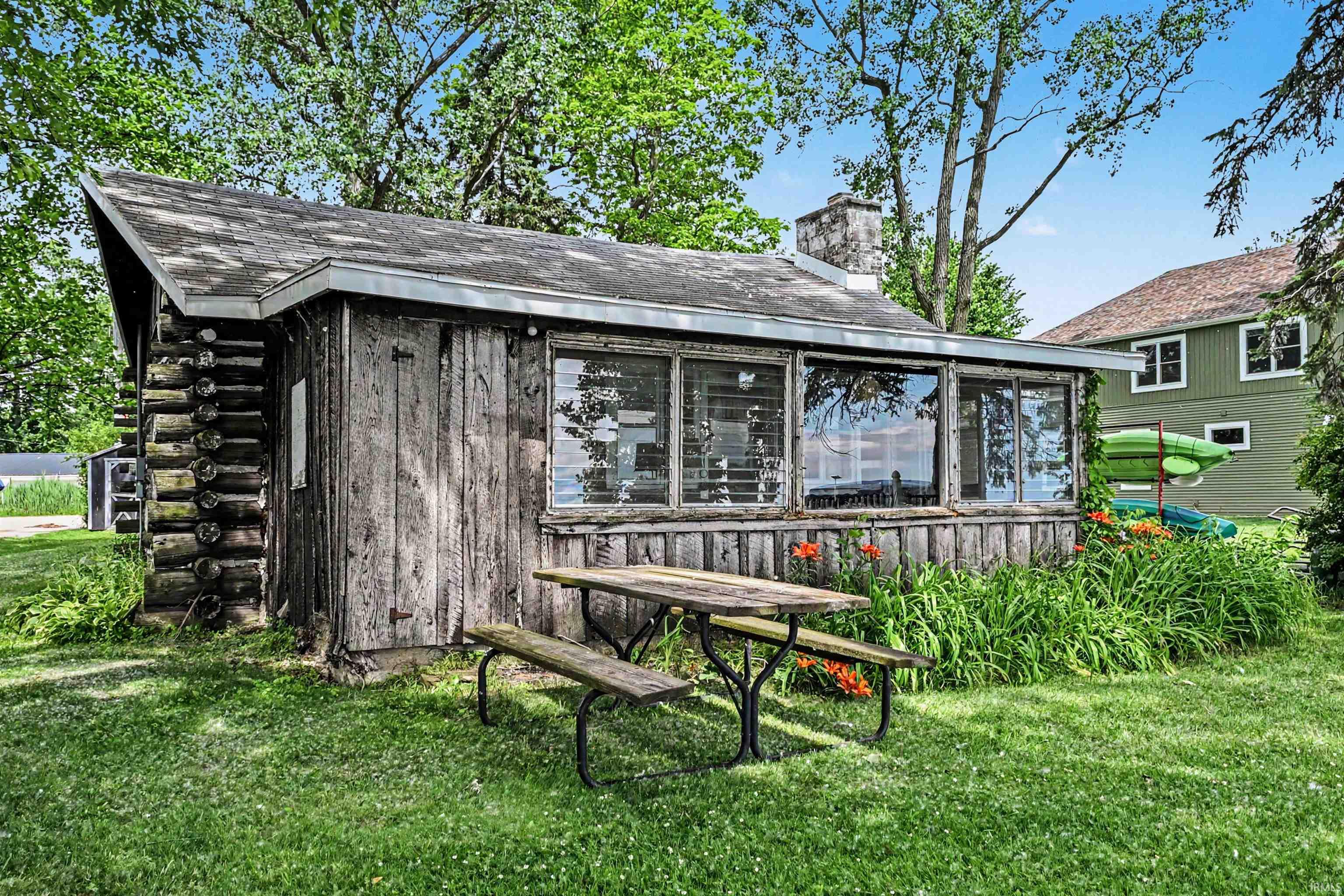 3825 Lake Shore Drive Bremen IN 46506