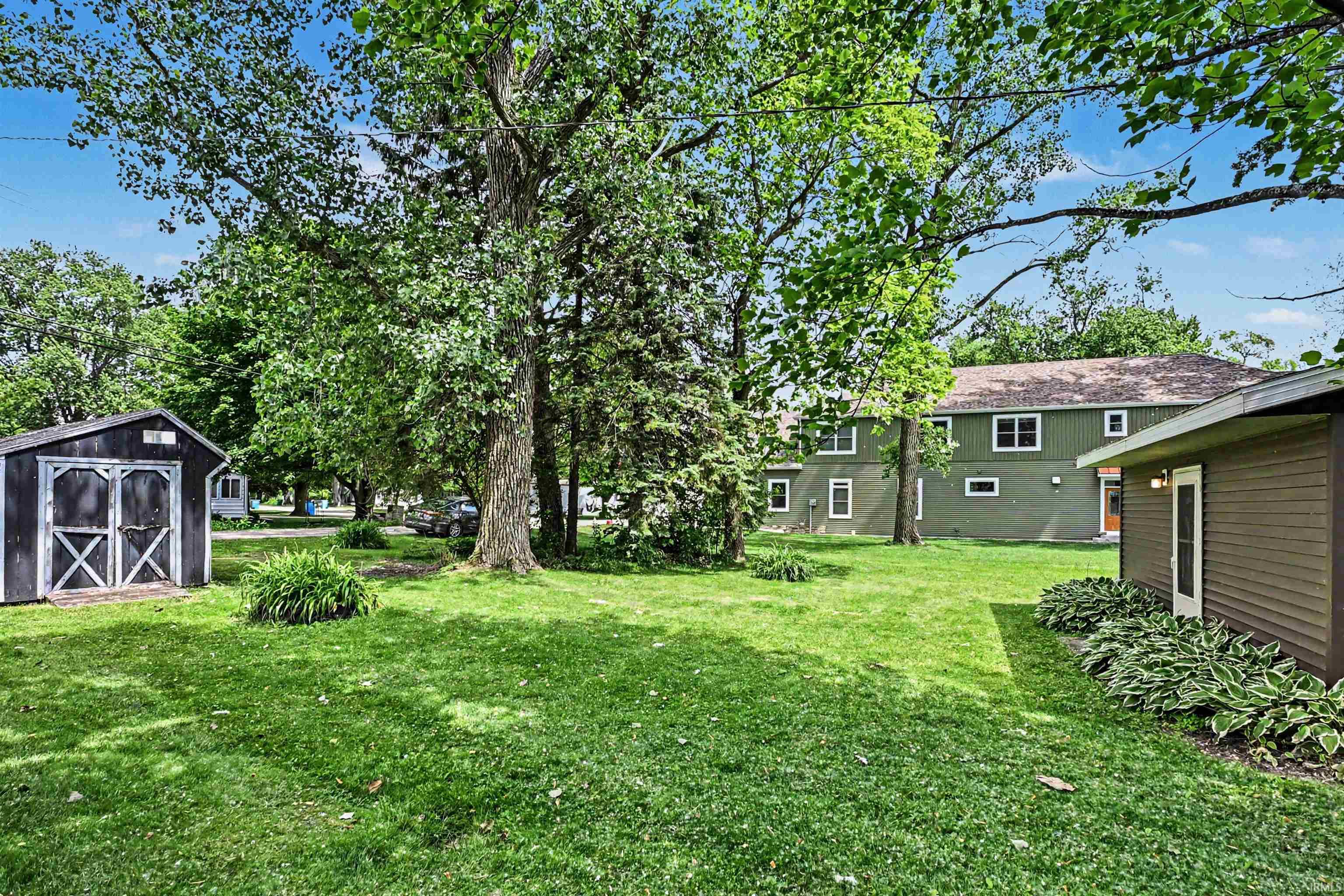 3825 Lake Shore Drive Bremen IN 46506