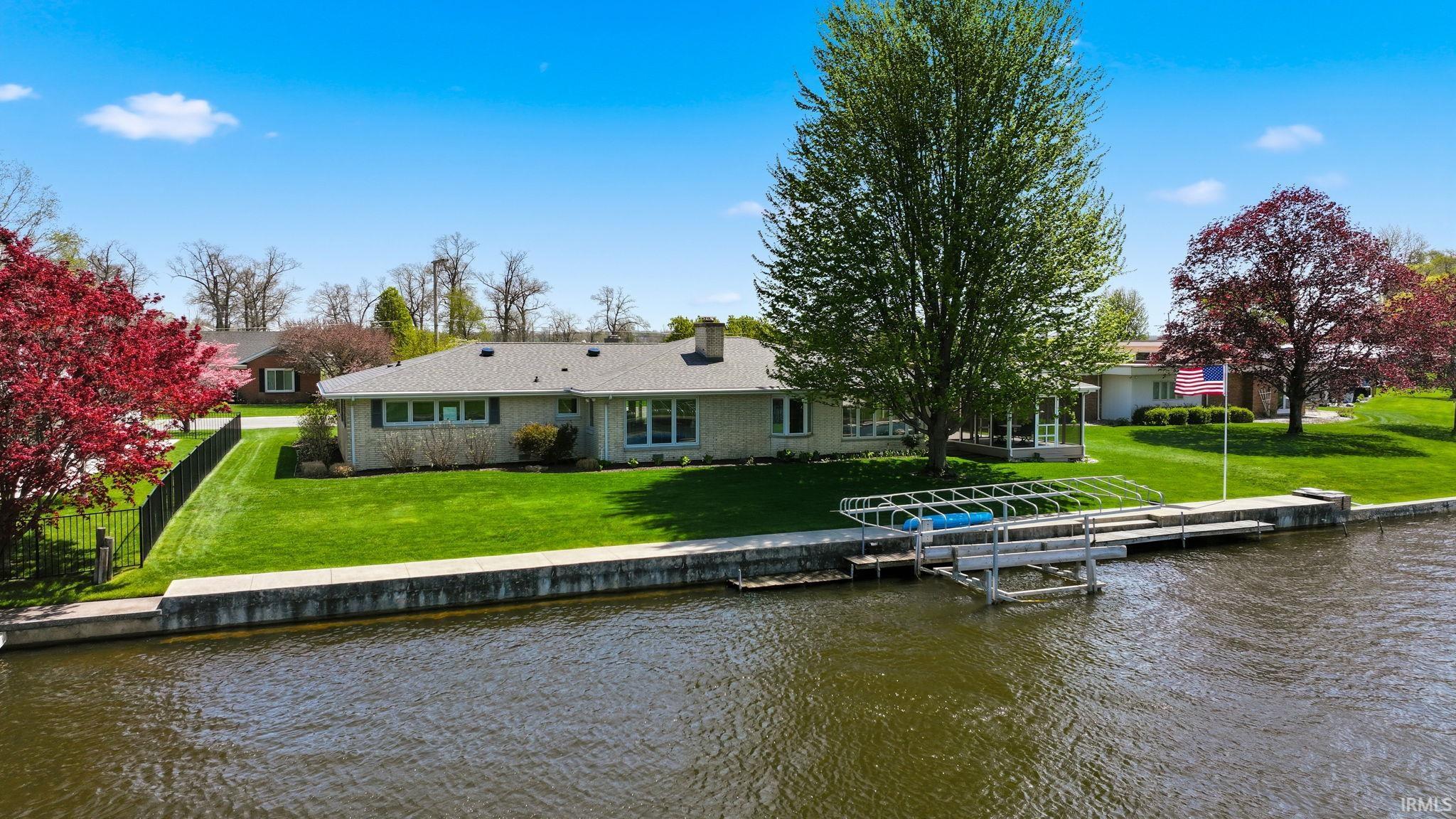 31 Fairlane Drive Warsaw IN 46580