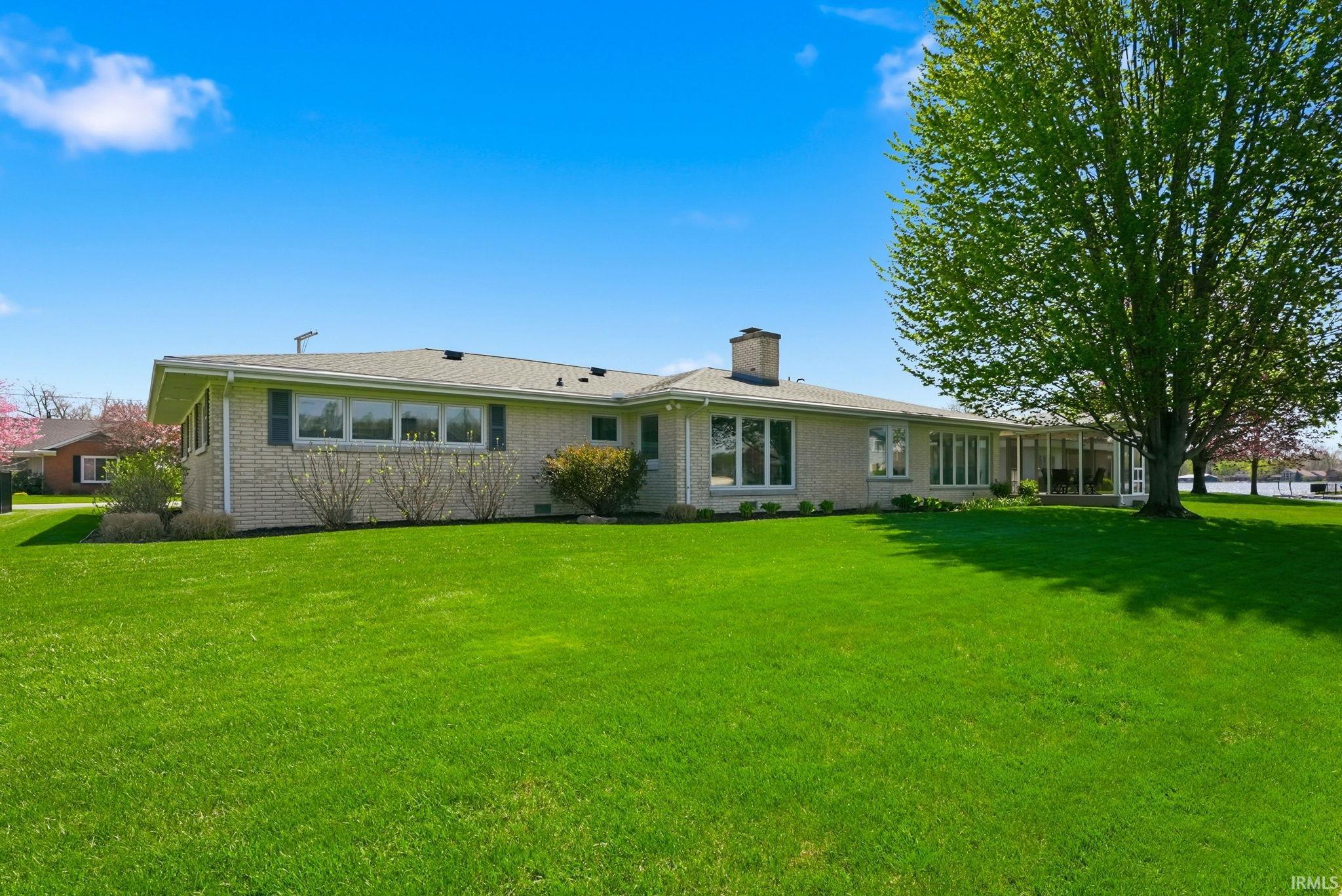 31 Fairlane Drive Warsaw IN 46580