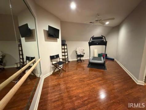 5421 Winthrop Court Evansville IN 47715