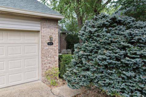 9119 S Front Nine Drive Bloomington IN 47401
