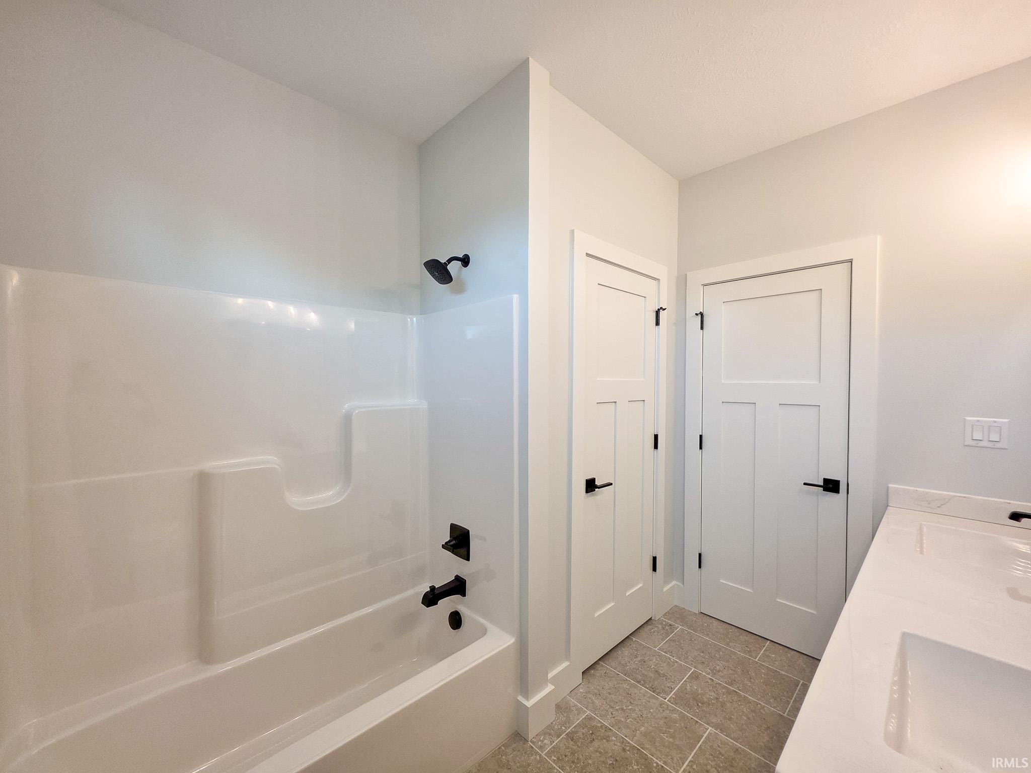 1602 Stoneham Drive Mishawaka IN 46544