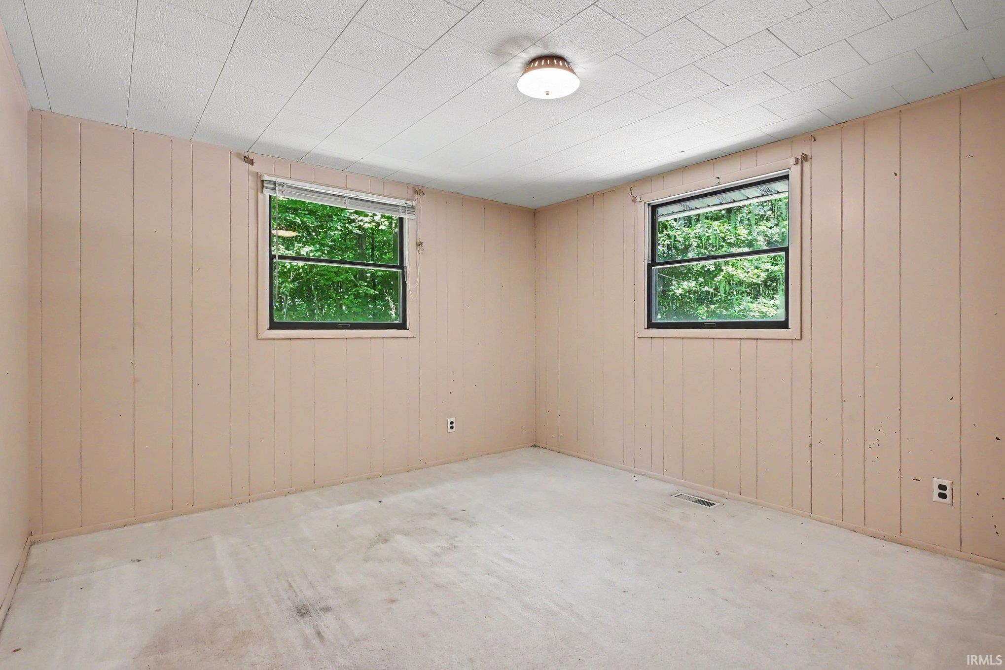 3089 E 100 N Road Warsaw IN 46582