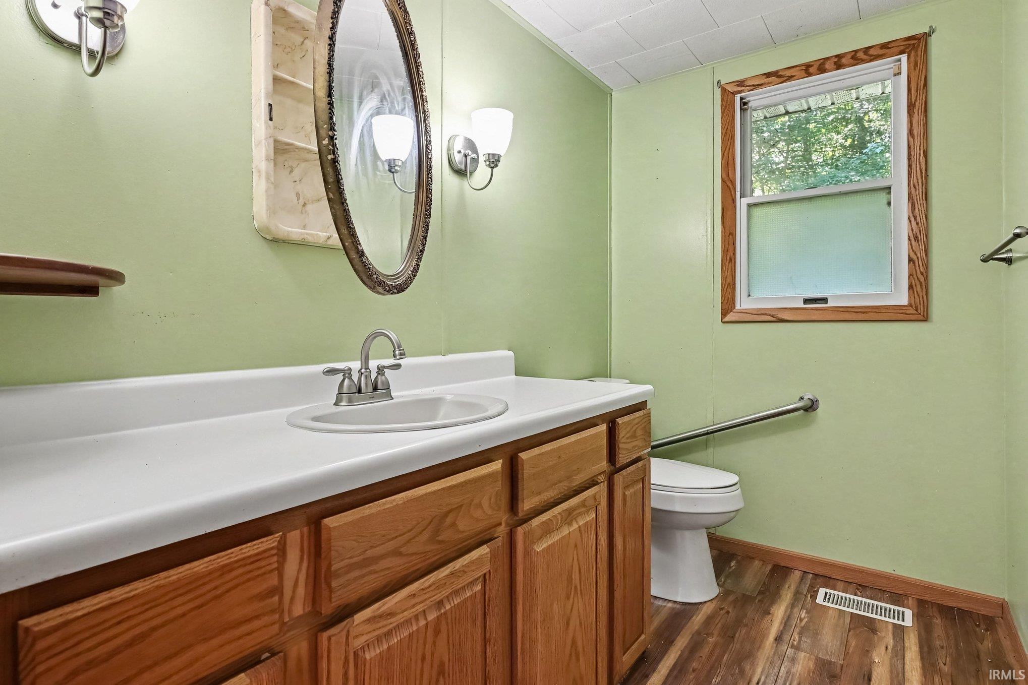 3089 E 100 N Road Warsaw IN 46582