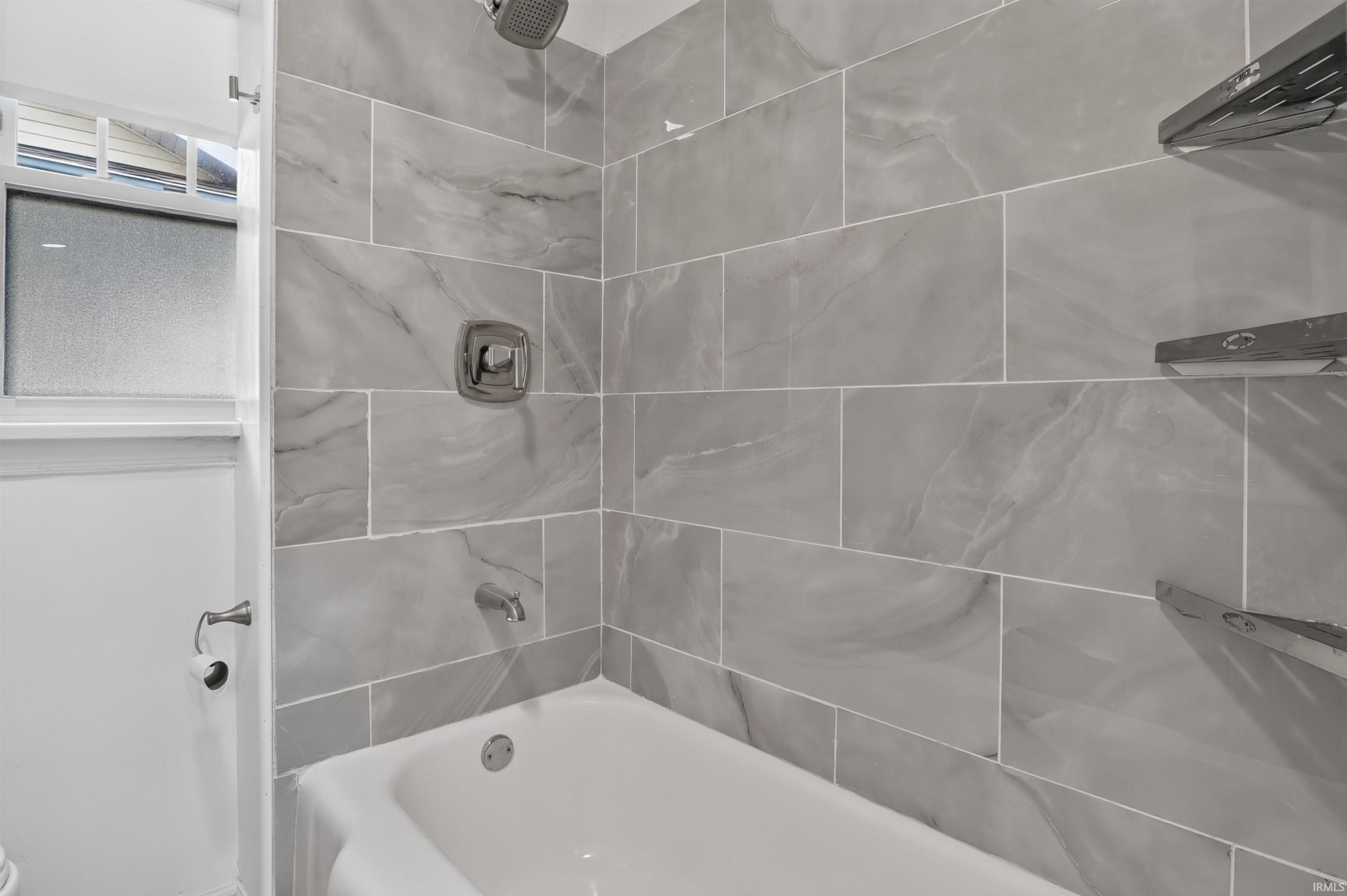 1338 Obrien Street South Bend IN 46628