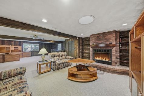 7407 Imperial Plaza Drive Fort Wayne IN 46835