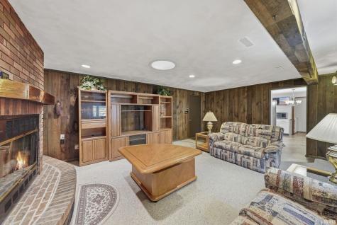 7407 Imperial Plaza Drive Fort Wayne IN 46835