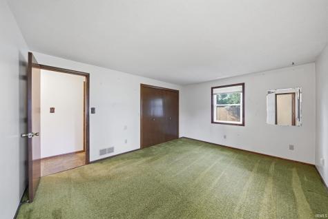 7407 Imperial Plaza Drive Fort Wayne IN 46835