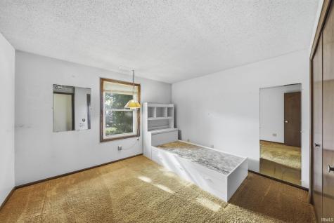 7407 Imperial Plaza Drive Fort Wayne IN 46835
