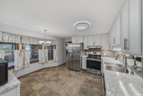 7407 Imperial Plaza Drive Fort Wayne IN 46835