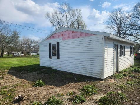 355 W Commerce Street Dunkirk IN 47336