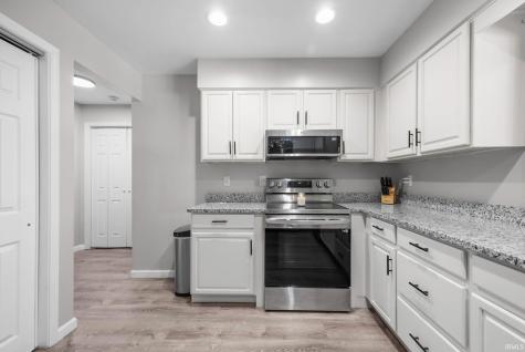 3909 Petersmill Drive Lafayette IN 47905
