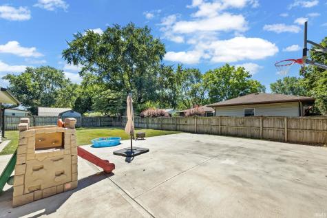 3909 Petersmill Drive Lafayette IN 47905