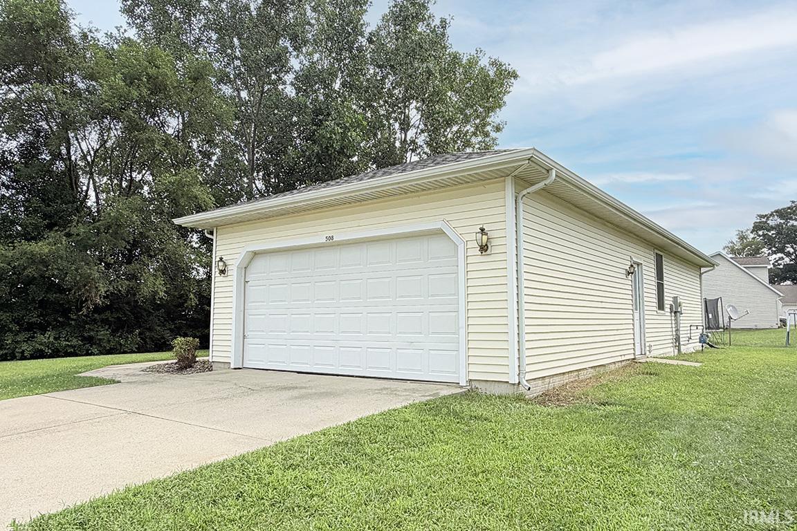 508 Heritage Drive Middlebury IN 46540