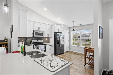 1020 Hornbeam Circle E Lafayette IN 47905