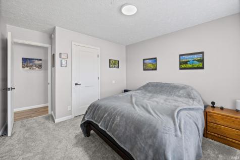 1020 Hornbeam Circle E Lafayette IN 47905