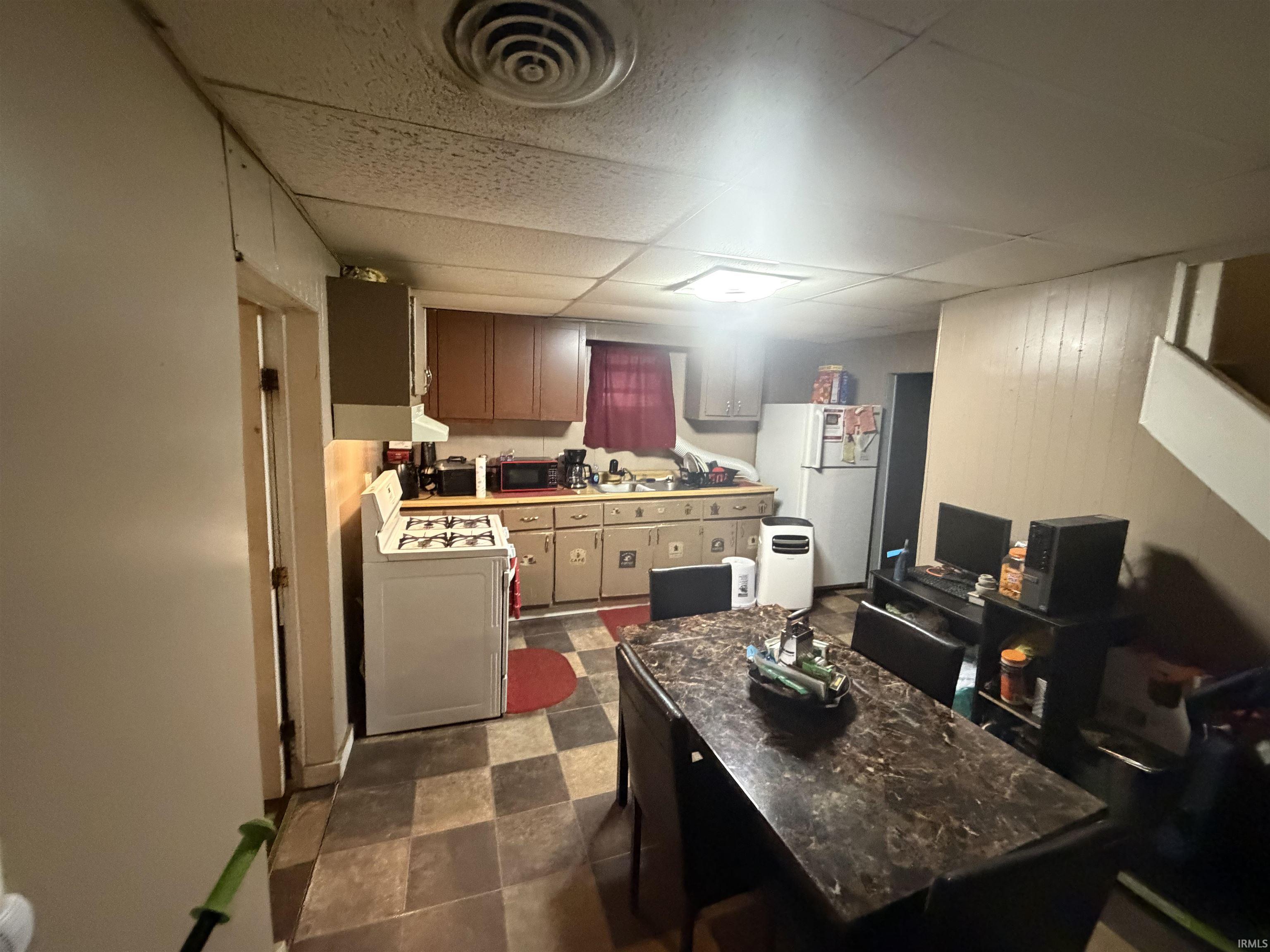 412 W Washington Street Elkhart IN 46516