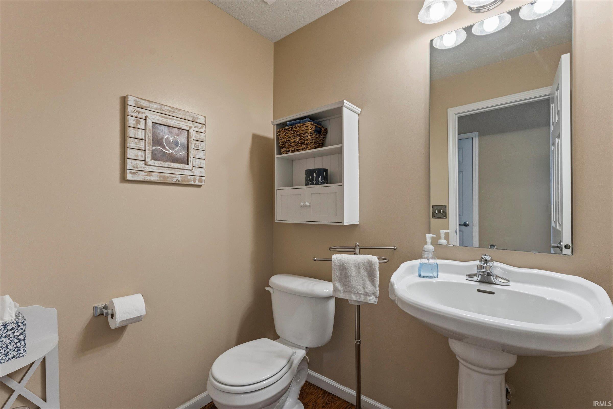 51340 Gilroy Court Granger IN 46530