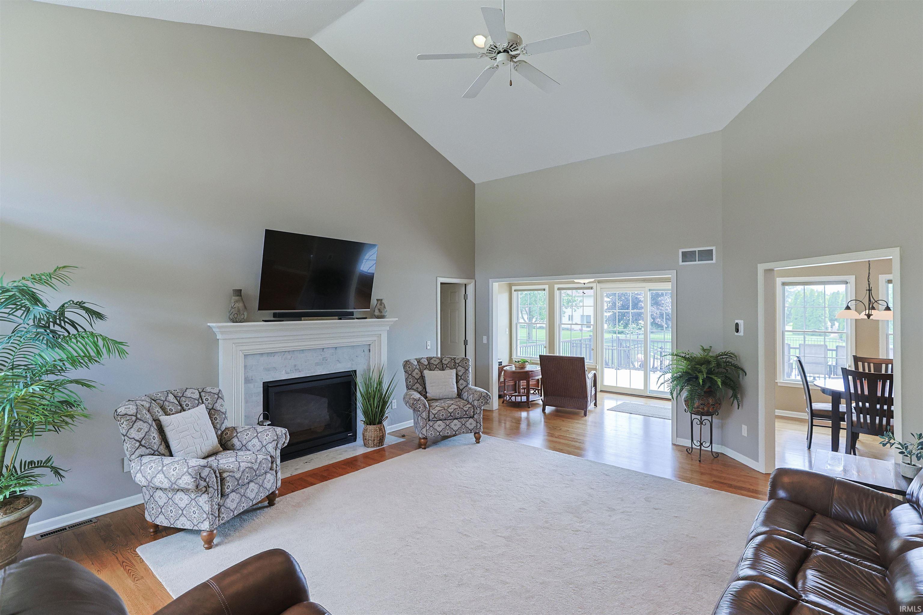 1360 Deerfield Court South Bend IN 46614