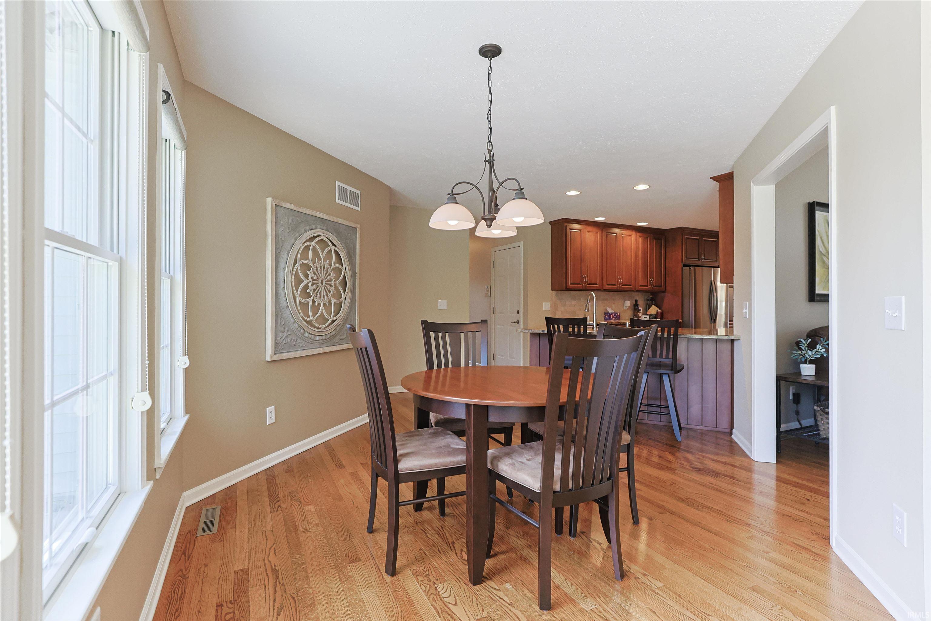 1360 Deerfield Court South Bend IN 46614