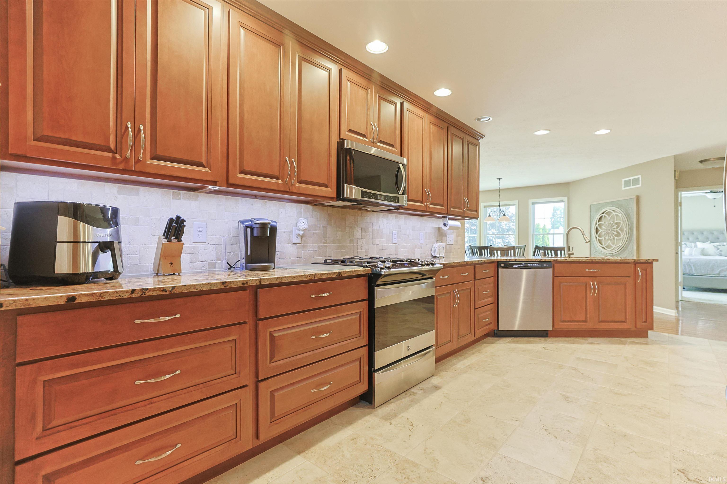 1360 Deerfield Court South Bend IN 46614