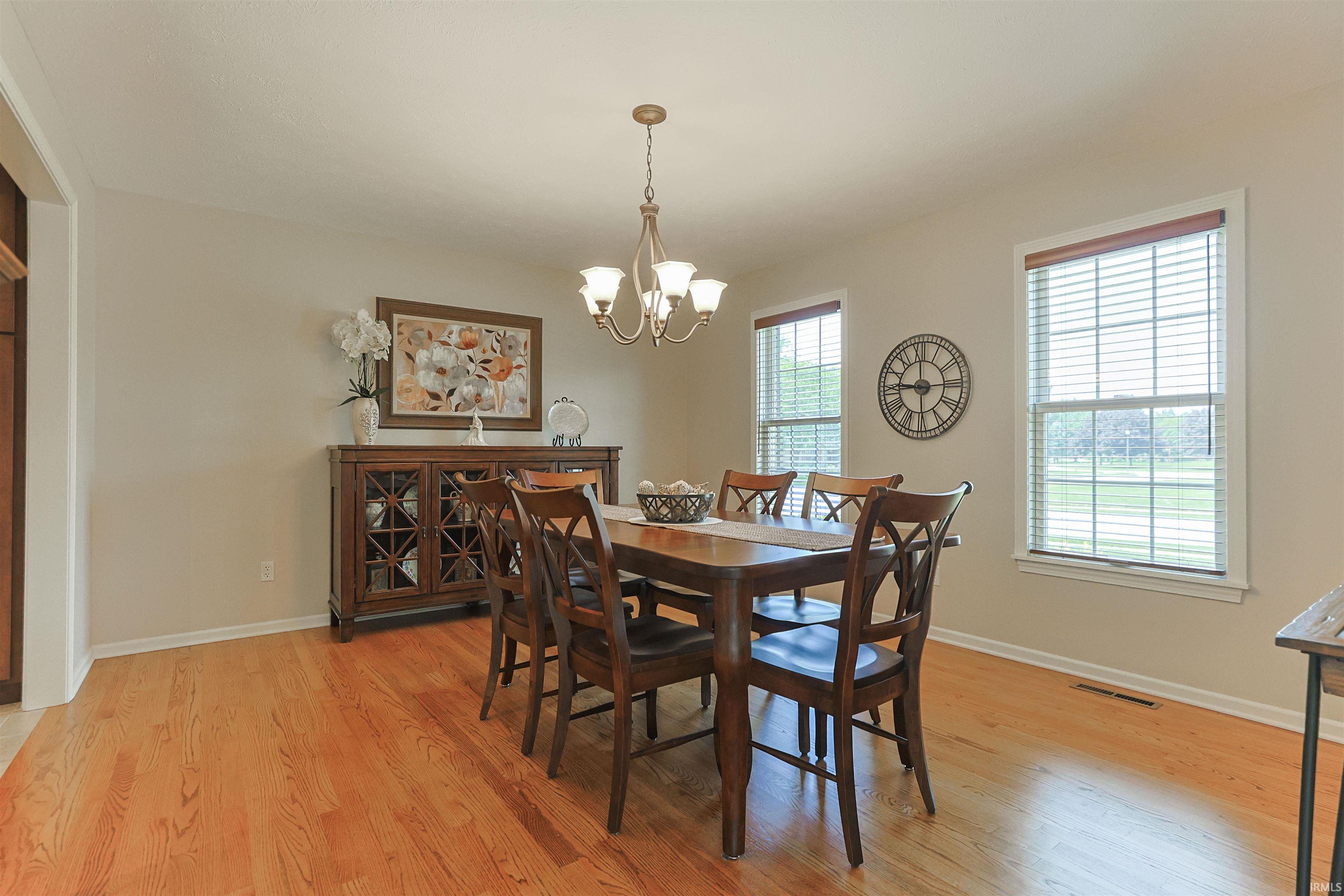 1360 Deerfield Court South Bend IN 46614