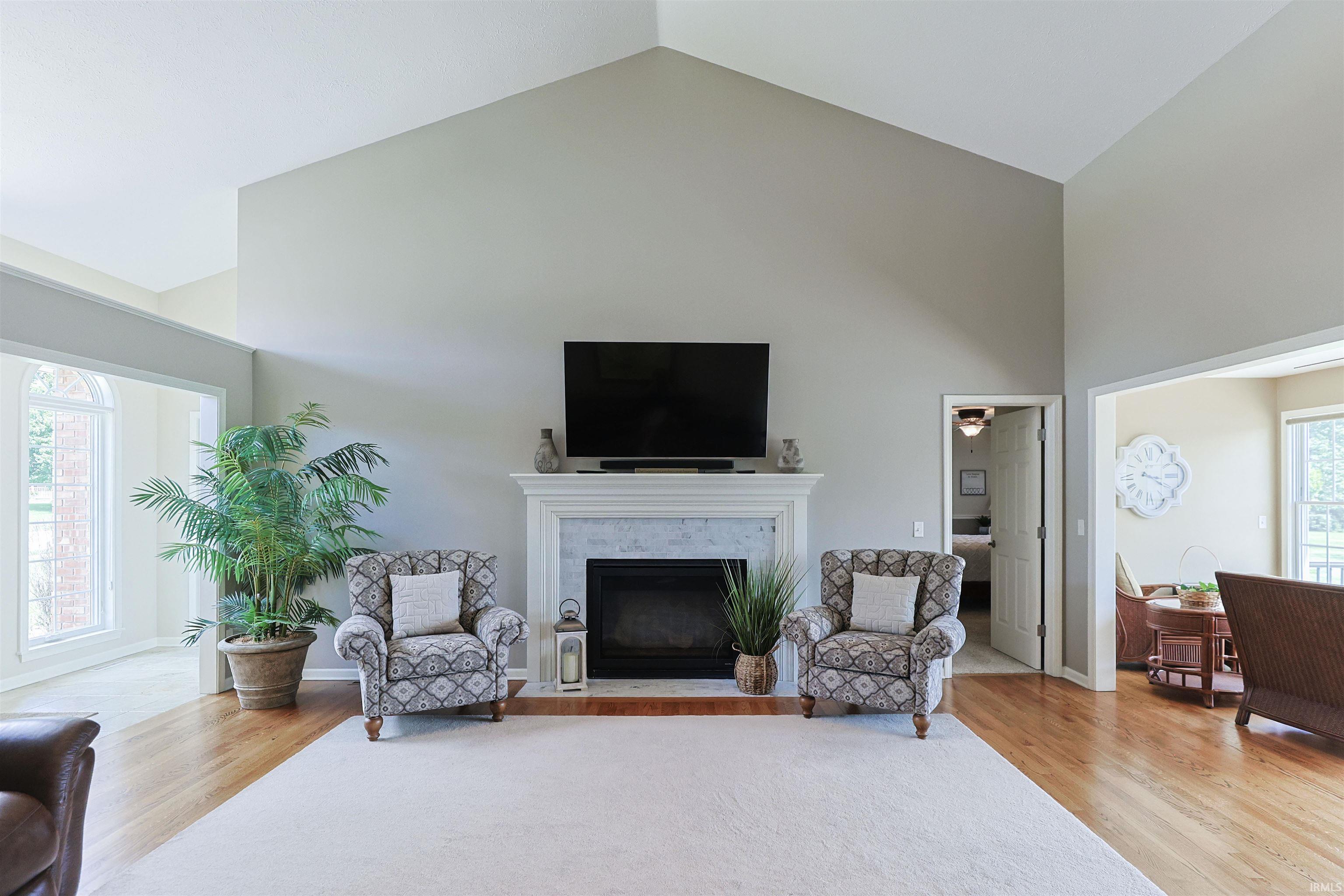 1360 Deerfield Court South Bend IN 46614