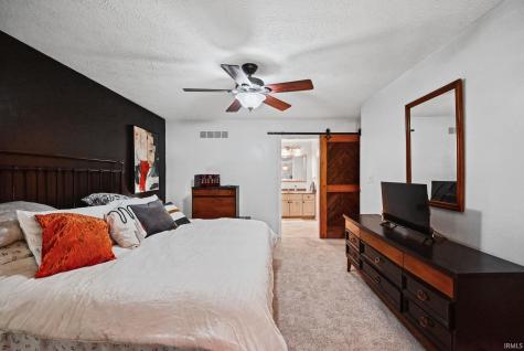 651 Hawthorne Drive Carmel IN 46033