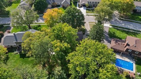 651 Hawthorne Drive Carmel IN 46033