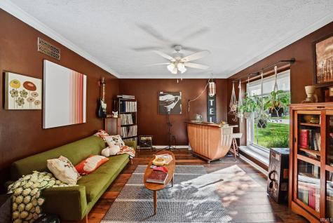 651 Hawthorne Drive Carmel IN 46033