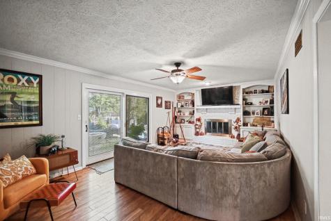 651 Hawthorne Drive Carmel IN 46033