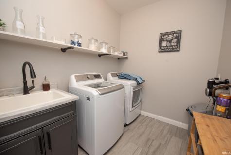 8841 Firefly Lane Lafayette IN 47905