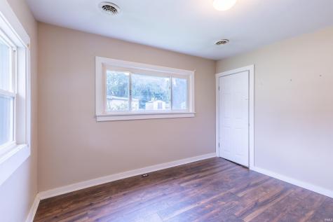 2215 Rehm Drive Fort Wayne IN 46819