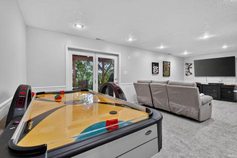 4202 Mayflower Drive Lafayette IN 47909