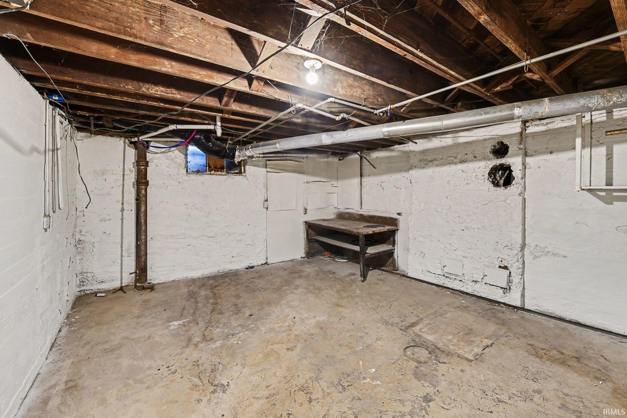 1237 Blaine Avenue South Bend IN 46616