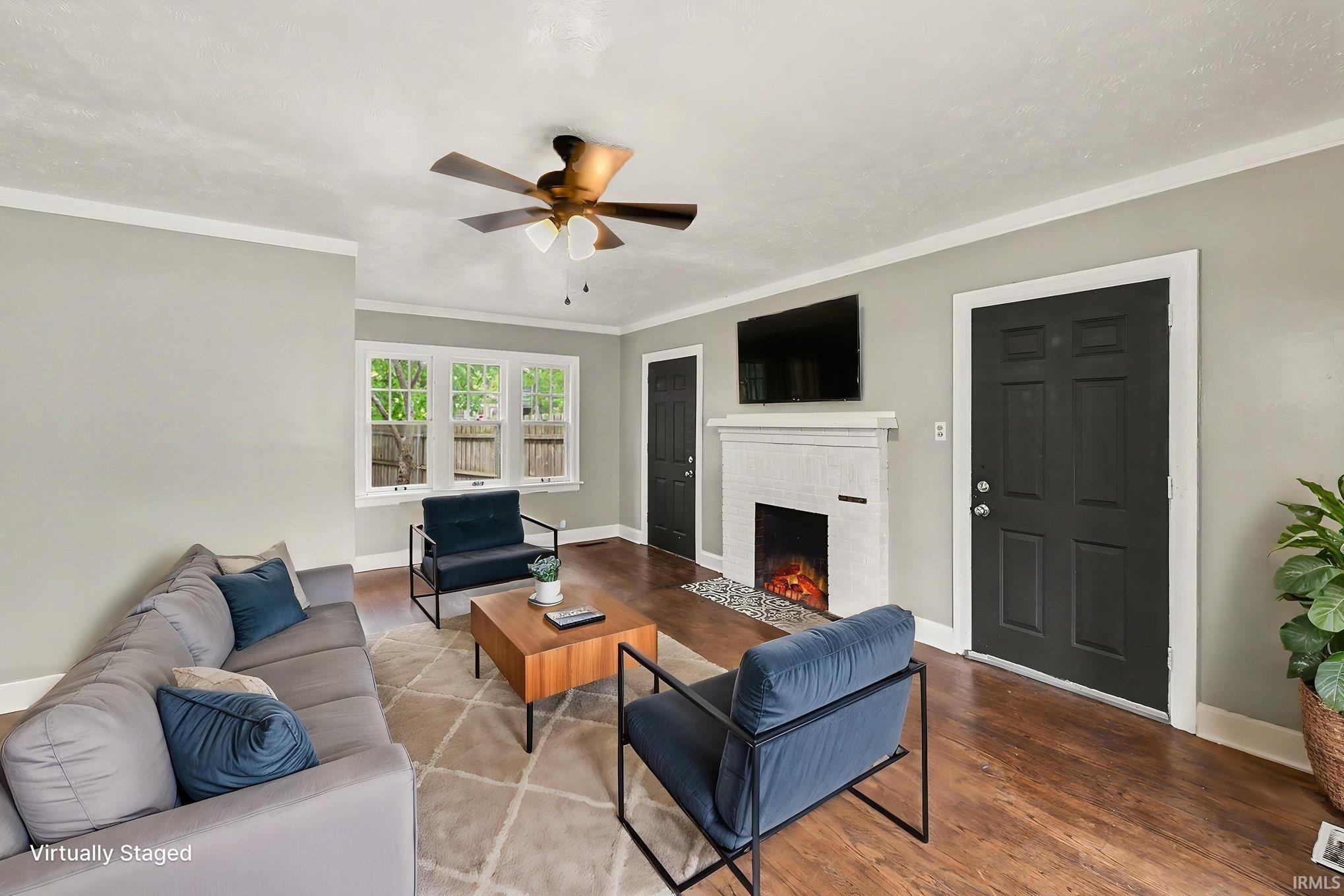 1237 Blaine Avenue South Bend IN 46616