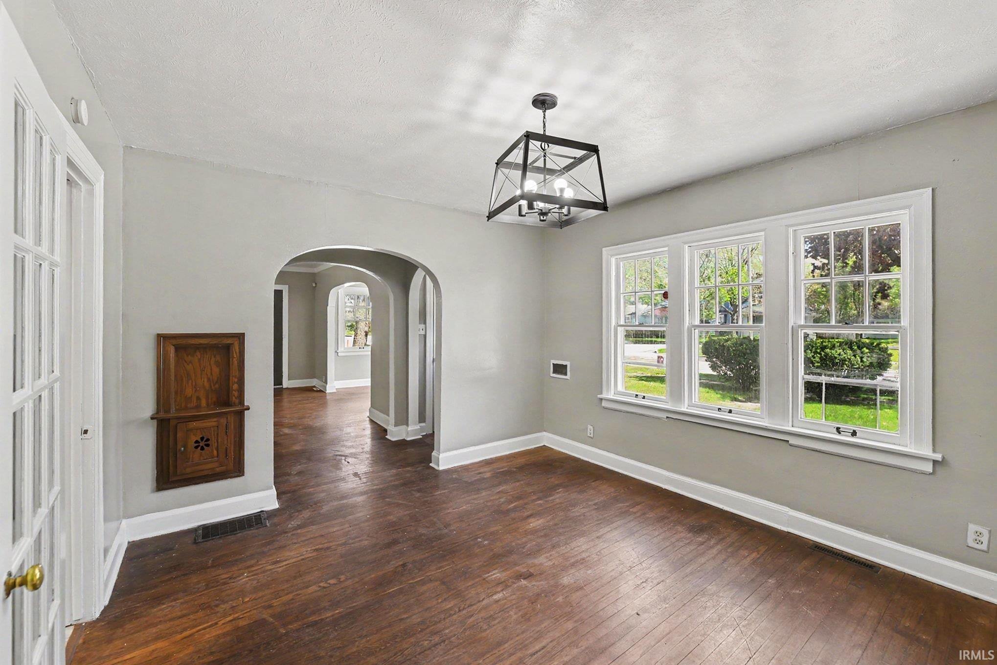 1237 Blaine Avenue South Bend IN 46616