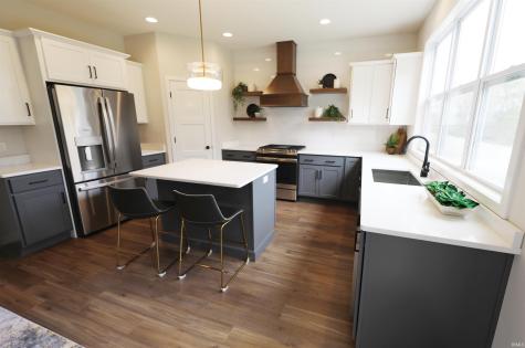 14201 Verona Lakes Passage Fort Wayne IN 46814