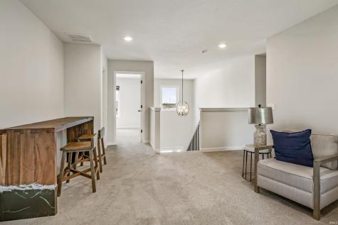 14201 Verona Lakes Passage Fort Wayne IN 46814