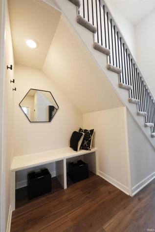14201 Verona Lakes Passage Fort Wayne IN 46814