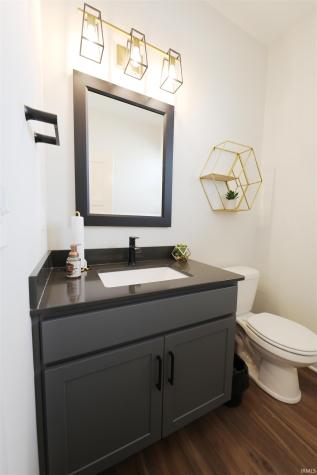 14201 Verona Lakes Passage Fort Wayne IN 46814