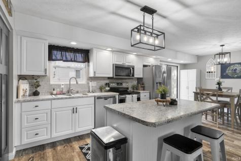 402 E Monroe Street Delphi IN 46923