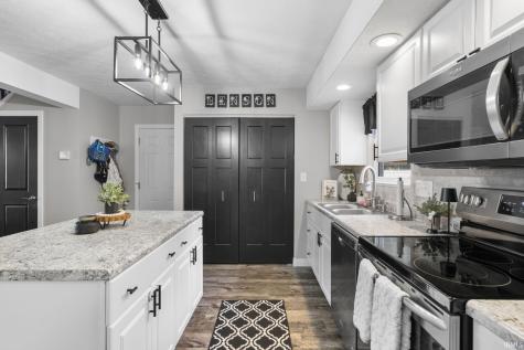 402 E Monroe Street Delphi IN 46923