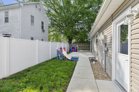 402 E Monroe Street Delphi IN 46923